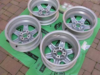 !4 ks Nov alu Borbet,.Felicia+nov pneu 175/60R14