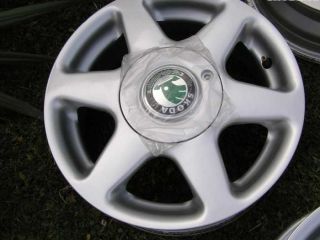 !4 ks Nov alu kola Borbet+mono nov pneu175/60R14