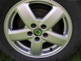 !Alu kola 15 Triton koda Octavia +pneu 195/65 R15,
