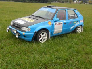 !Felicia KITCAR