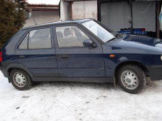 !Felicia servisovan Automechanik je nevyuit stl