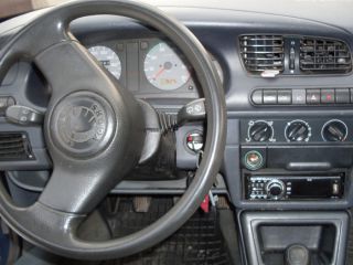 !Felicia servisovan Automechanik je nevyuit stl