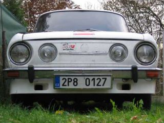 !Hundrtte v zacatkach retro tuningu