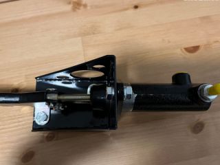 !Hydraulick� ru�n� brzda �koda 130LR / 130l/a