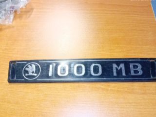 !Nápis zadní kapoty Škoda 1100 MB