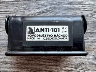 !Nová svítilna proti oslnění řidiče ANTI 101 (1978)