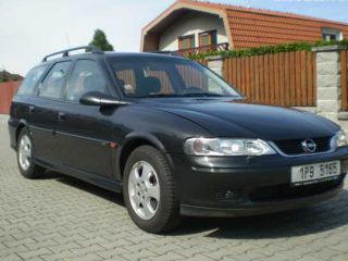 !Opel Vectra B Caravan 1.8 16v (2001)