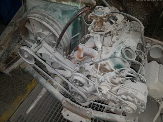 !Predm motor Skoda 1000MB+ prevodovka.