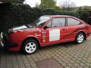 !Prodam Skoda Rapid upravena-zavodni