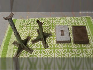 !Prod�m podp�ry na auto - 2ks