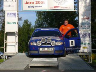!SVETELNA RAMPA FABIA