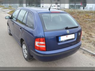 !.Fabia combi Elegance 1.4 TDi,Klima.1.maj,2x kola