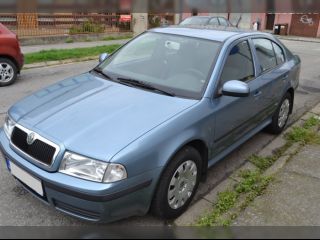 !.Octavia 1.6 MPi,2010,1.maj,pouze 63 tis.km,Klima