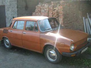 !Skoda 100
