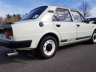 !Skoda 120 TOP STAV Motor Favorit po GO atd.