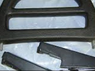 !Skoda 130GL rear restrains