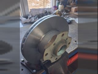 !�koda 130L zadn� a p�edn� kotou�e