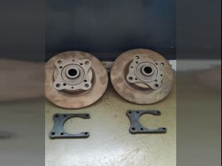 !�koda 130L zadn� a p�edn� kotou�e