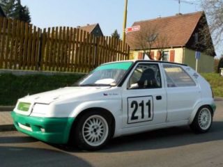 !�koda Felicie Kitcar