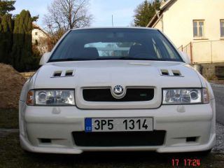 !koda Octavia WRC EVO 1 - dly