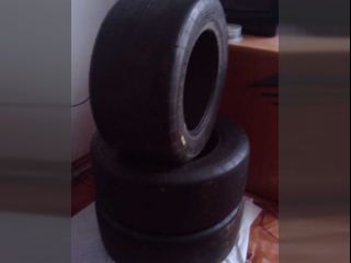 !Slick Matador D11 210/560 R13
