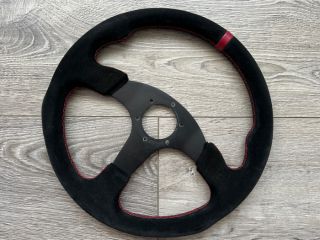 !Sportovn� �ern� t��ramenn� volant ( 350mm )