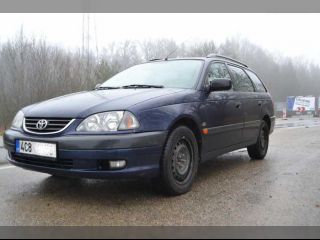 !Toyota Avensis combi 2,0 D-4D,r.v.2001,nov rozvod