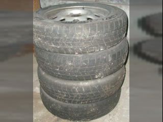 !ZIMN 165/70 R13 s disky na felicii