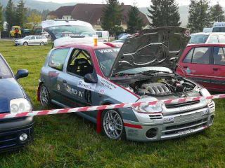 !Zavodnnault Renault clio SPORT