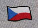 Nášivka česká vlajka ve větru