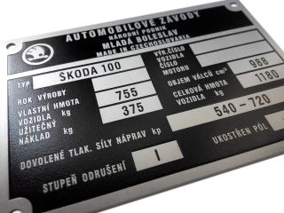 Vrobn ttek 100 velk leptan