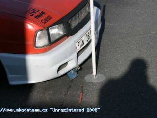 !prodam predni naraznik na skoda 120-rapid