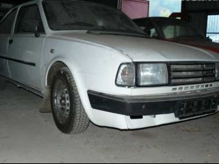 !koda Rapid 136 r.v. 1989