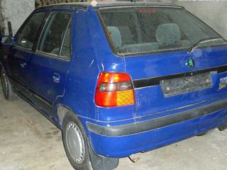 !skoda felicia 1999 1.3 MPI 50KW servo,central